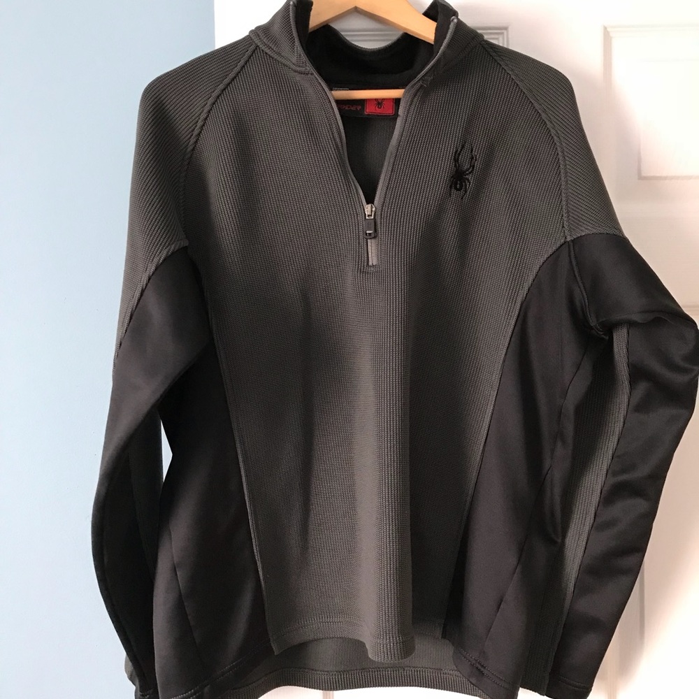 Men’s size Large 1/2 zip spyder jacket